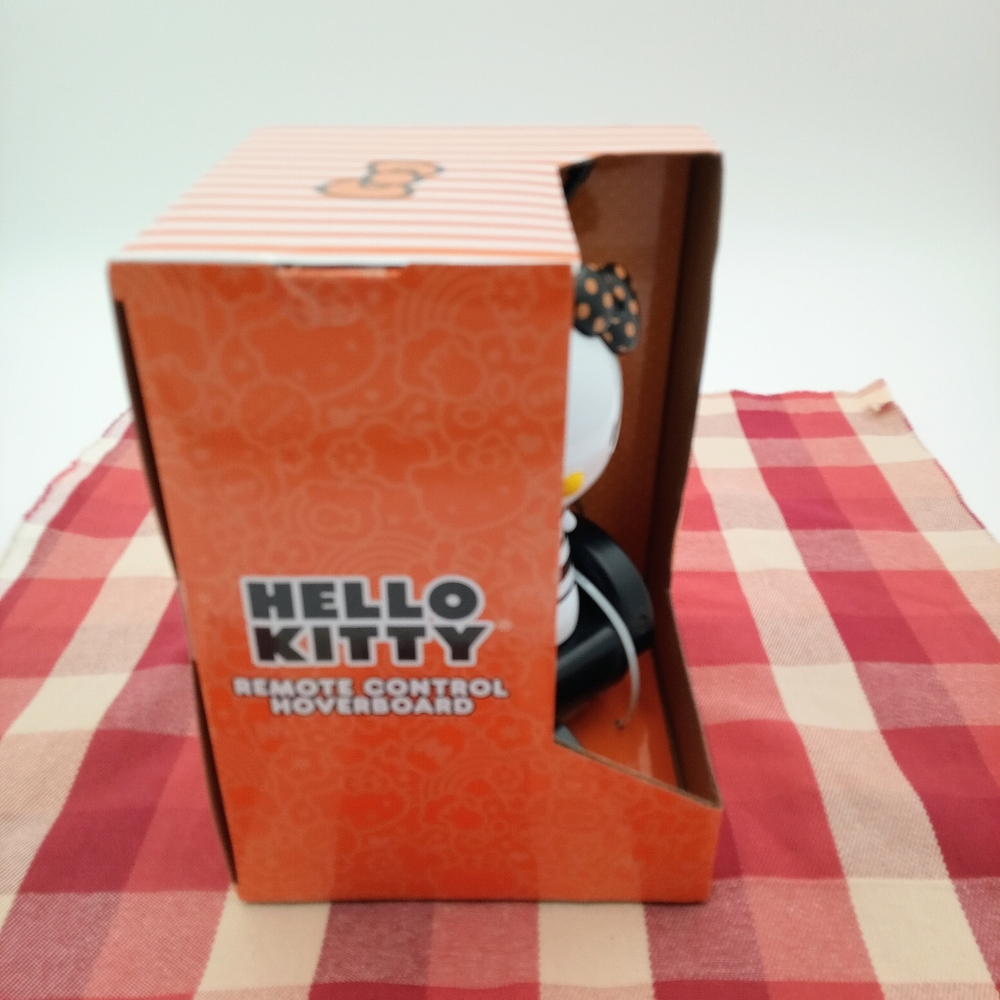 Hello Kitty Remote Control NIB - Picture 2 of 5
